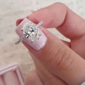 *SALE* The Oval cut Sapphire Engagement Ring Size 4,5,6,7,8,9,10